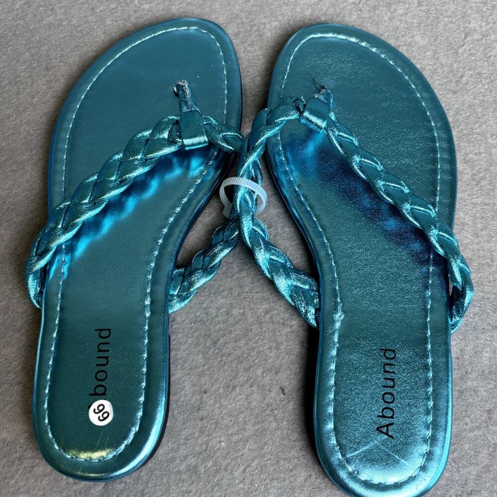Nordstrom Abound Women's Blue Metallic Beach Vacation Thong Sandal 5.5